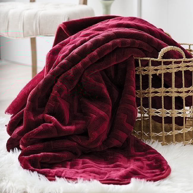 How To Properly Store Your Blankets